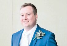 Founding squash club member honoured