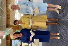 Auxiliary celebrates 70th in style