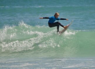 West Coast whitewash at Berry Bay Surf Jam