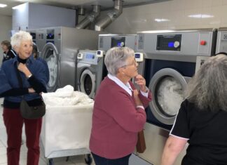 Seniors go behind the scenes at hotel